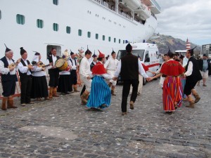 Madeira dnace and hats