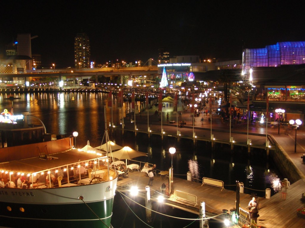 Darling Harbour Sydney before Christmas