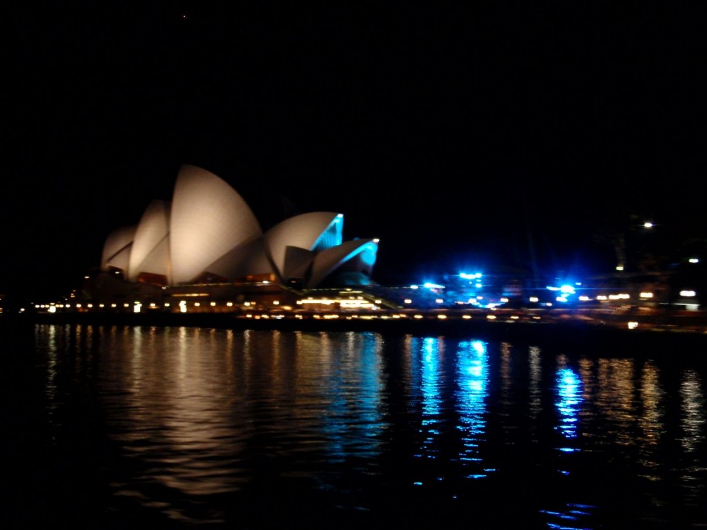 Sydney Opera House at night