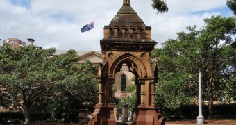 The maximum flow of the drinking fountain