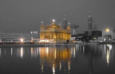 Golden Temple - India Golden Temple, Amritsar, India. © Wandering Earl.