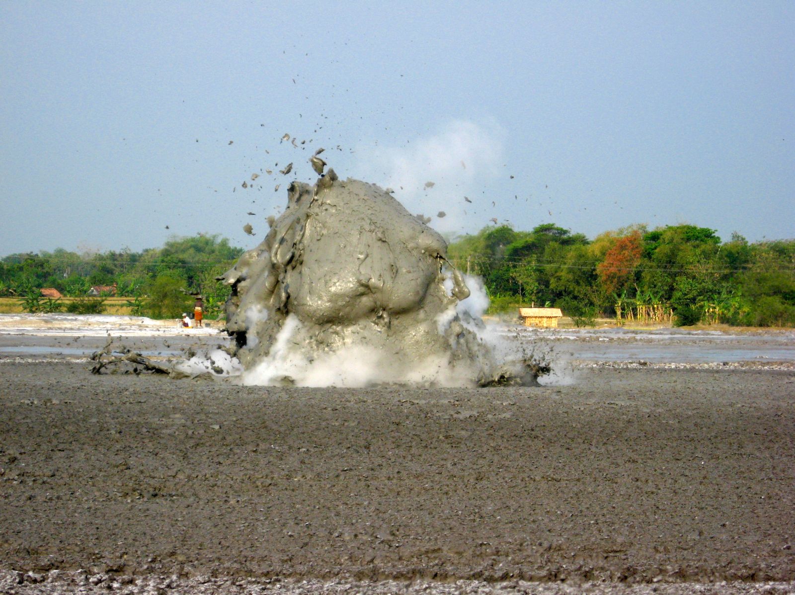 Friday Photo Amazing Mud Volcano Eruption in Java, Indonesia