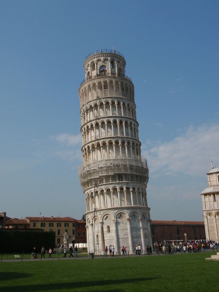 The leaning tower of Pisa, Italy