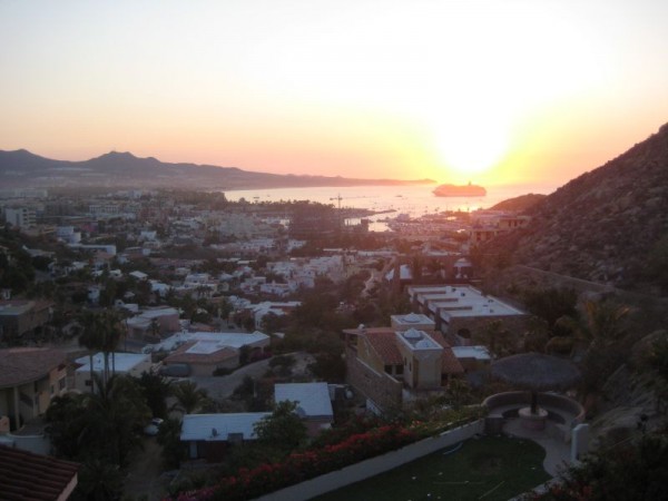 Mexico by Nomading Film Festival - Sunrise in Cabo San Lucas