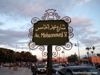 Maroko Marrakesh -jalan muhammad Av. Muhammed V street sign (Marrakech, Morocco)
