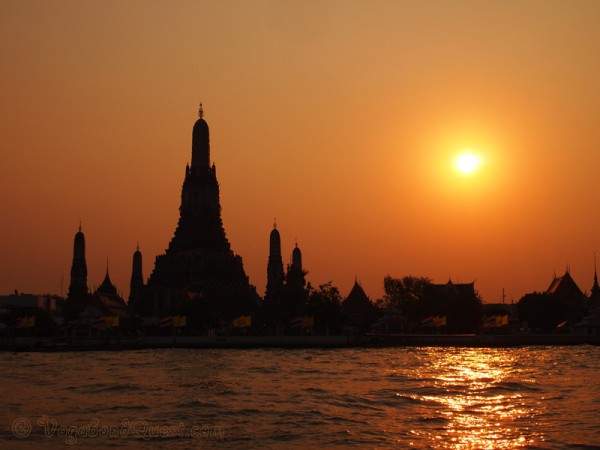 Sunset at Wat Arun, Bangkok